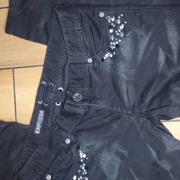 Express pants - Picture 11 of 12